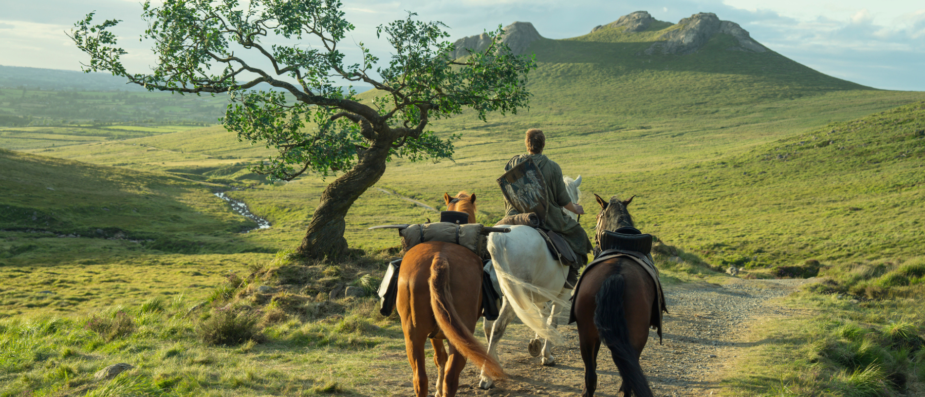 imagem promocional da série a knight of the seven kingdoms da hbo max, do universo de game of thrones