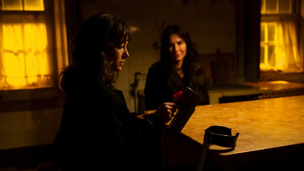 imagem promocional da série A Colecionadora da CORAL EUROPA