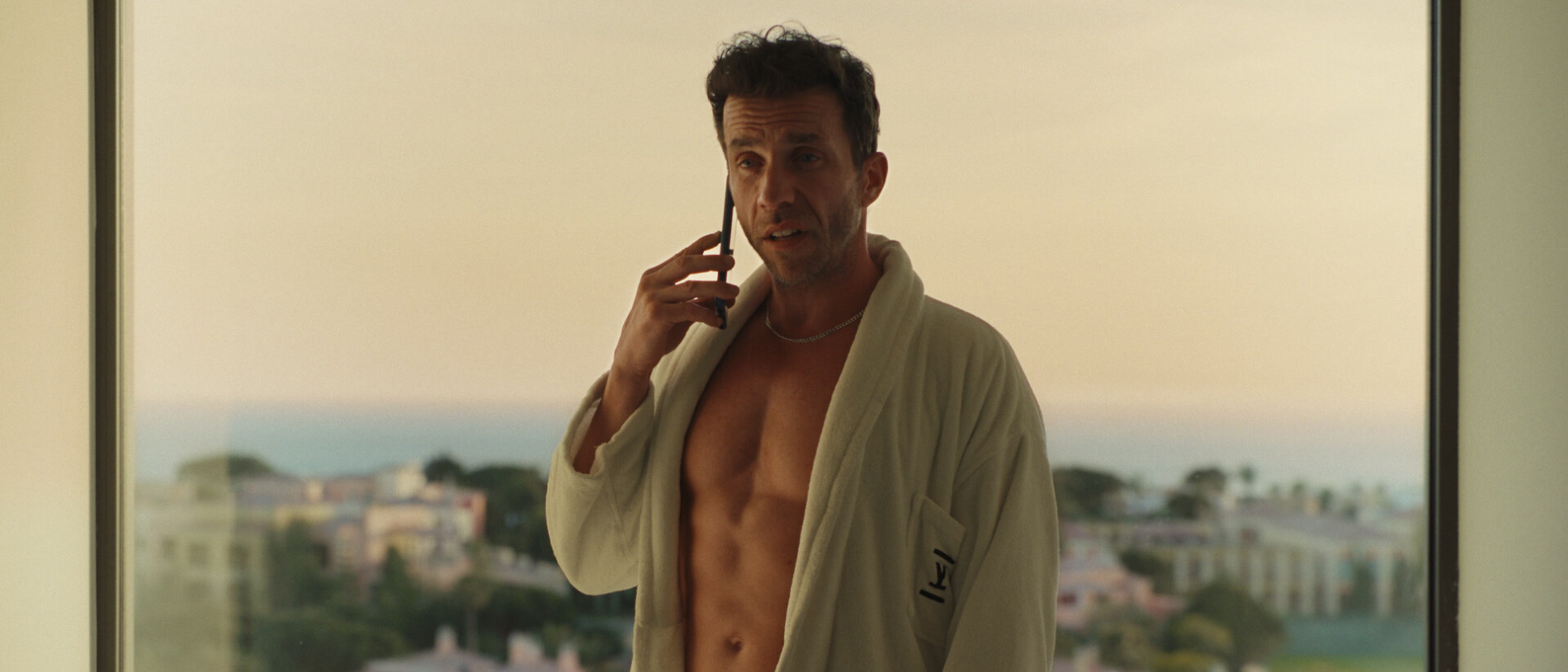 imagem promocional da série adónis da rtp