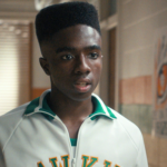 O racismo bateu à porta de Caleb McLaughlin, Lucas de “Stranger Things”, e veio pela mão dos fãs