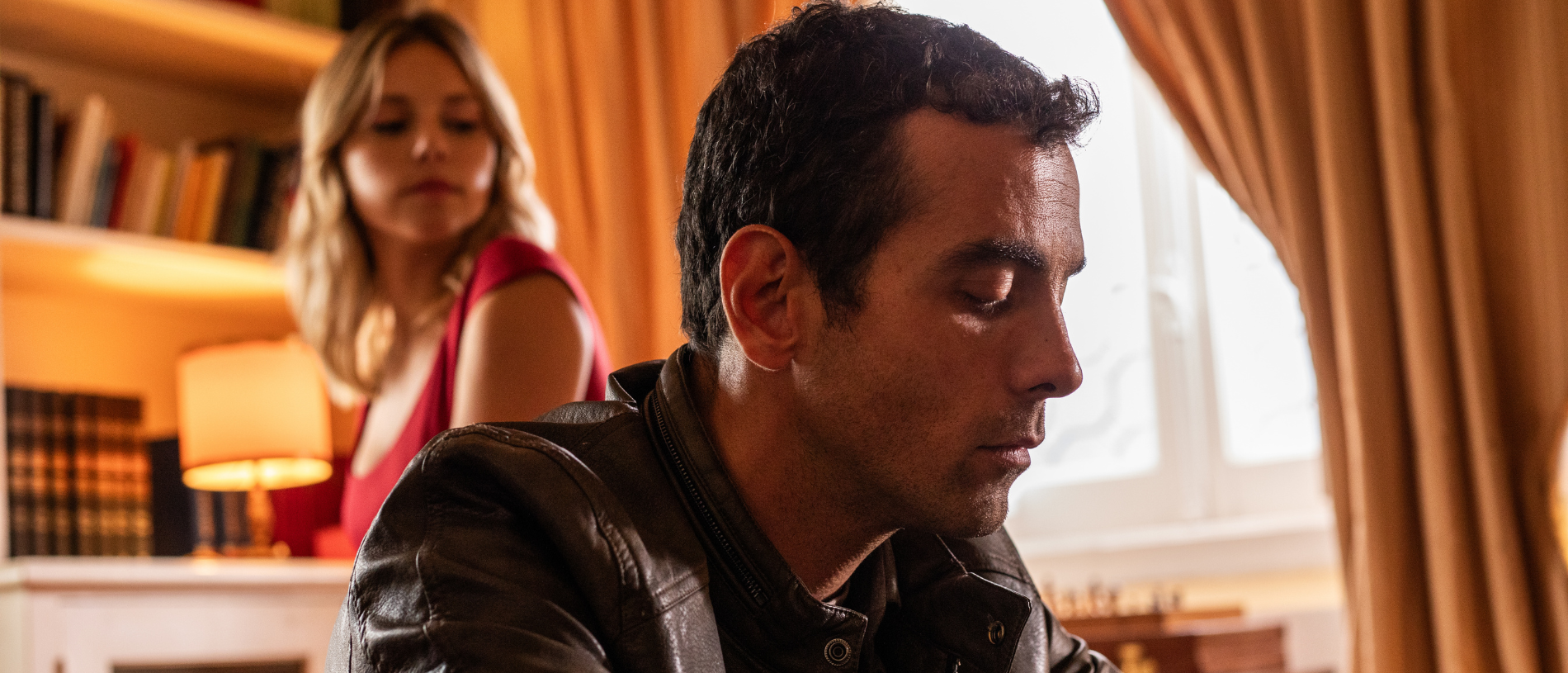 imagem promocional da série da rtp jones